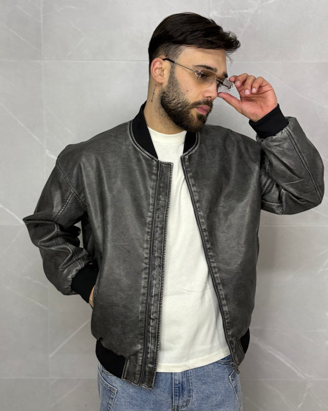 Jacket Worker